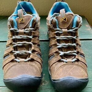 Keen Voyageur Women’s 9.5 (EU 40)